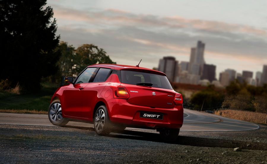  Suzuki Swift 2017 года  (WW) (фото 5 из 101)